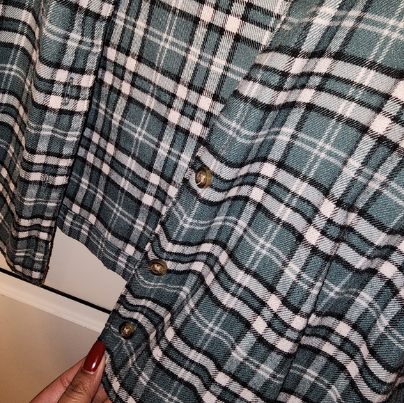 Hollister Womens Short Sleeve Cropped Collared Top in Green - Picture 4 of 4